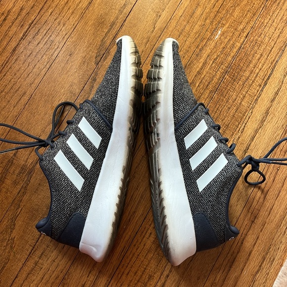 Adidas cloudfoam memory foam tennis’s shoes - Picture 5 of 5